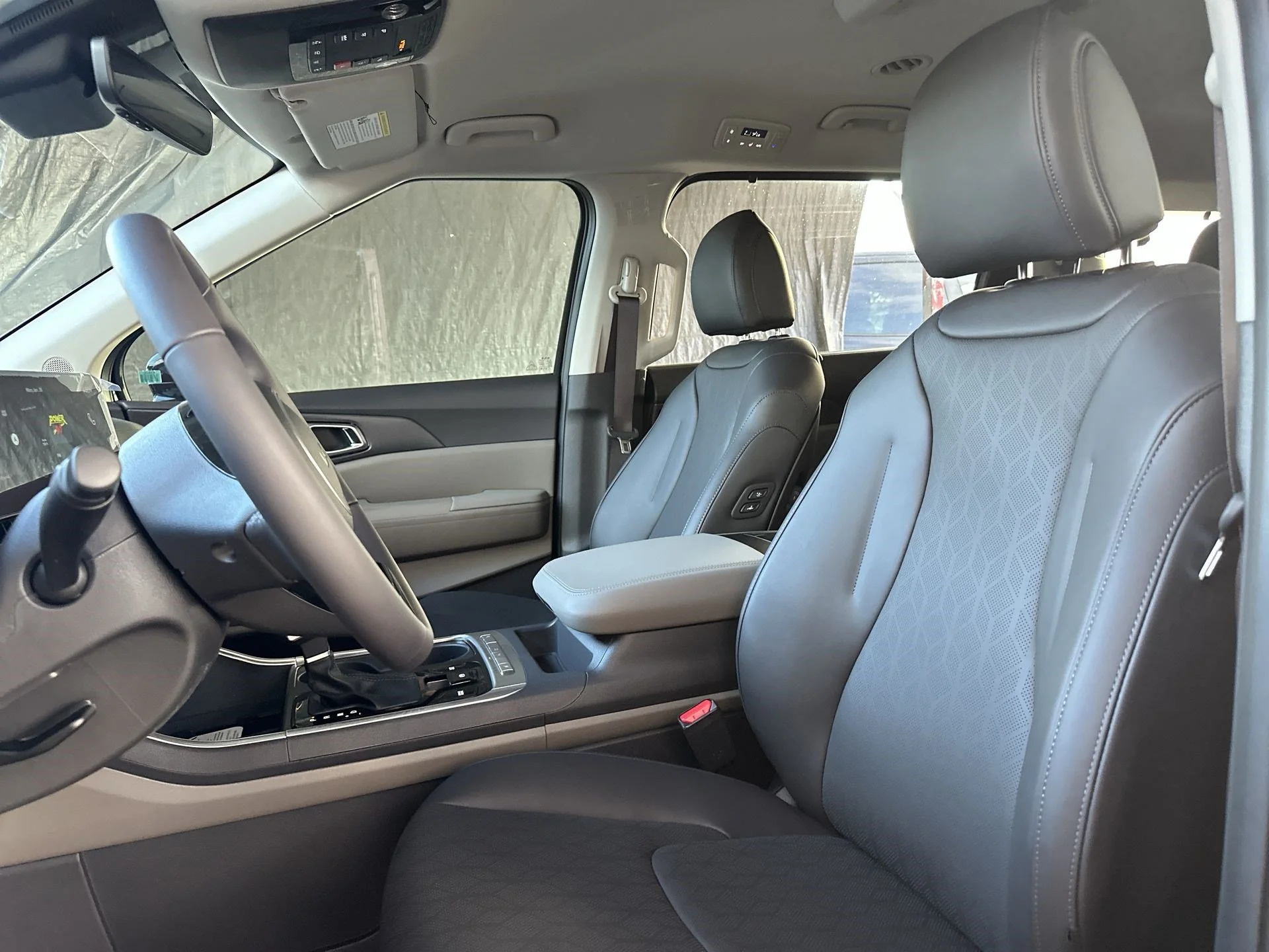 New 2026 Aurora Black Pearl Kia EX image 15