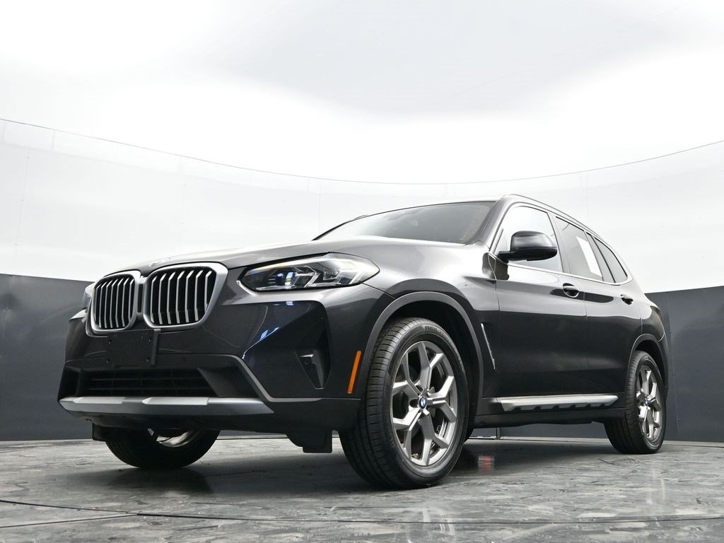Certified Used 2023 Dark Graphite Metallic BMW xDrive30i image 21