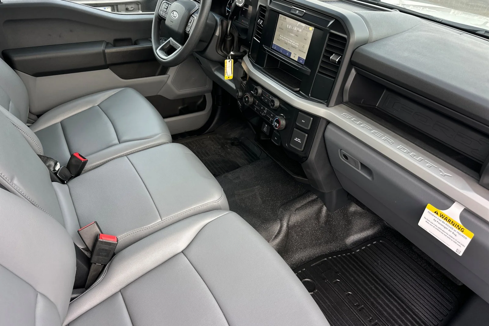 2025 Ford F-450 Super Duty Chassis Cab XL - Photo 12