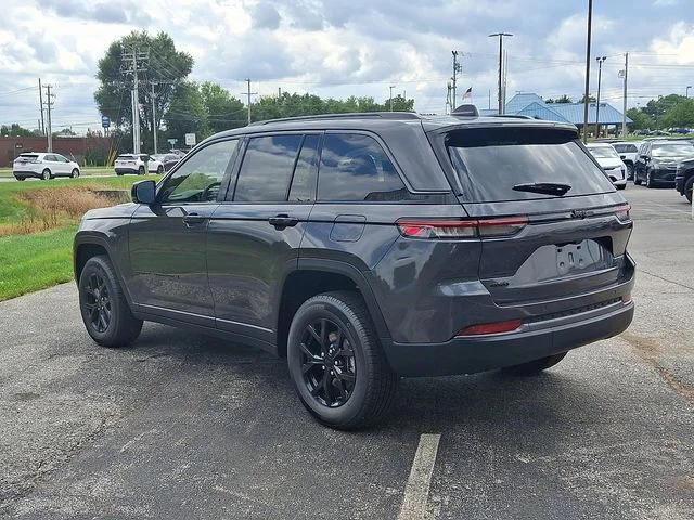 New 2026 Gray Jeep Altitude image 5