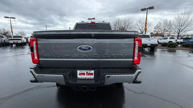 New 2026 Carbonized Gray Metallic Ford F-250® Lariat® image 41