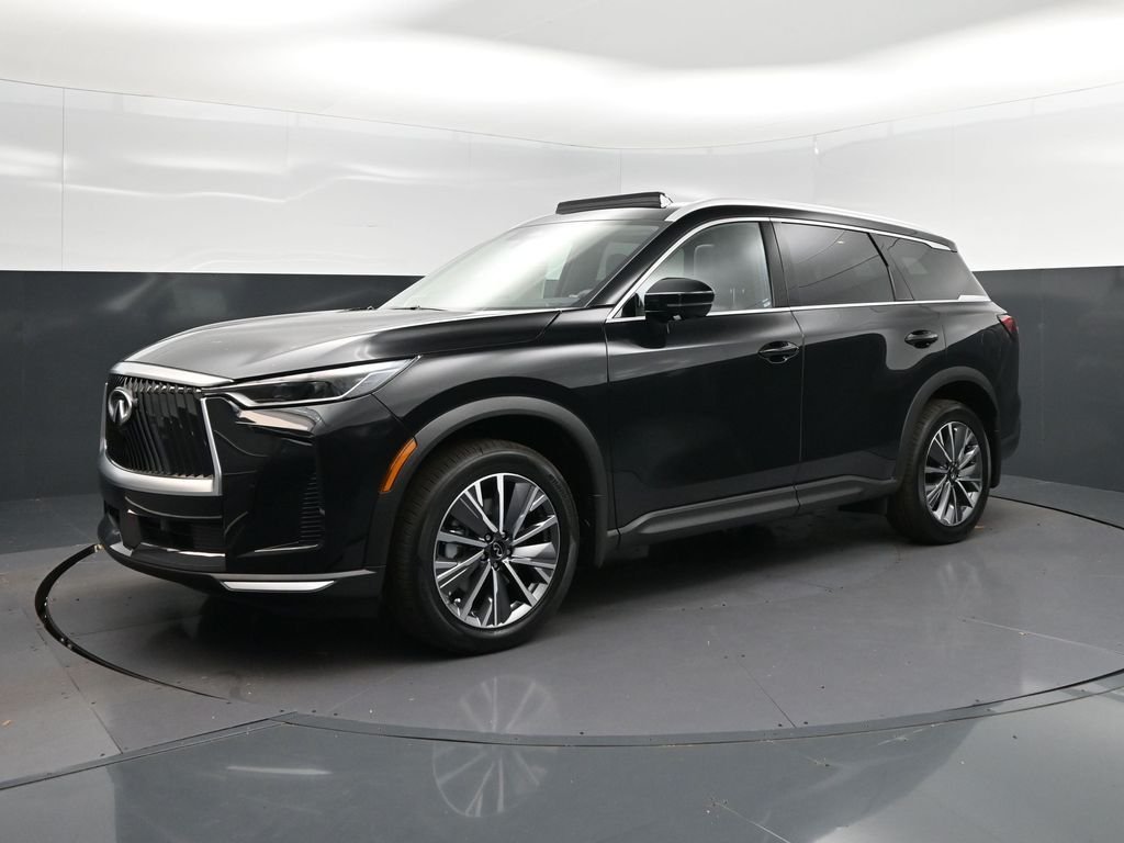 New 2027 MINERAL BLACK INFINITI Luxe FWD image 3