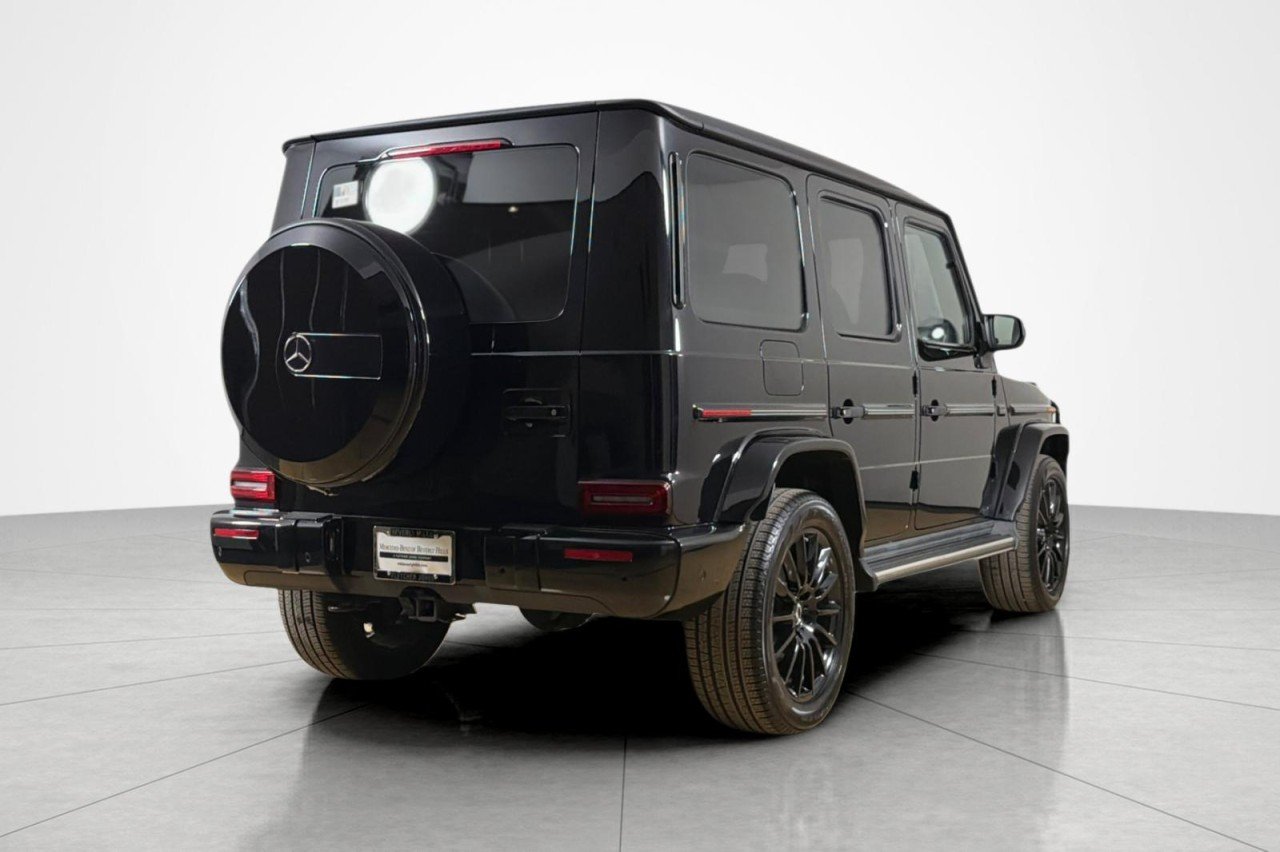 Certified Used 2021 Obsidian Black Metallic Mercedes-Benz G 550 image 5