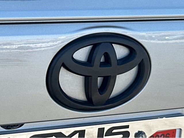 Used 2022 Silver Toyota XLE image 22