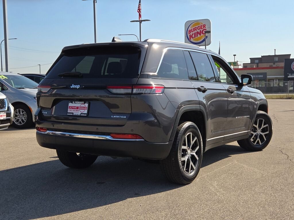 Used 2024 Gray Jeep Limited image 12