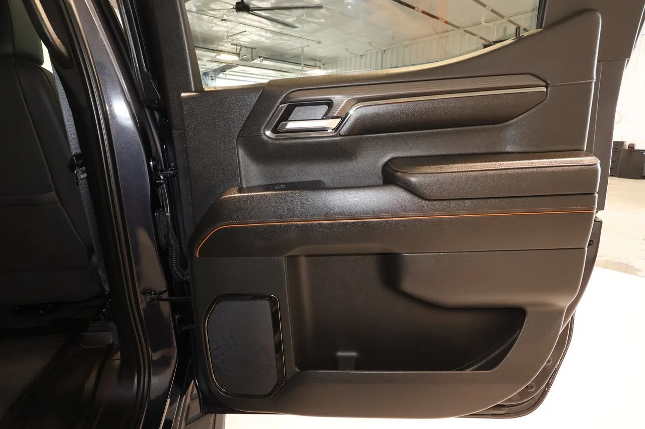 Used 2024 Titanium Rush Metallic GMC AT4 image 23