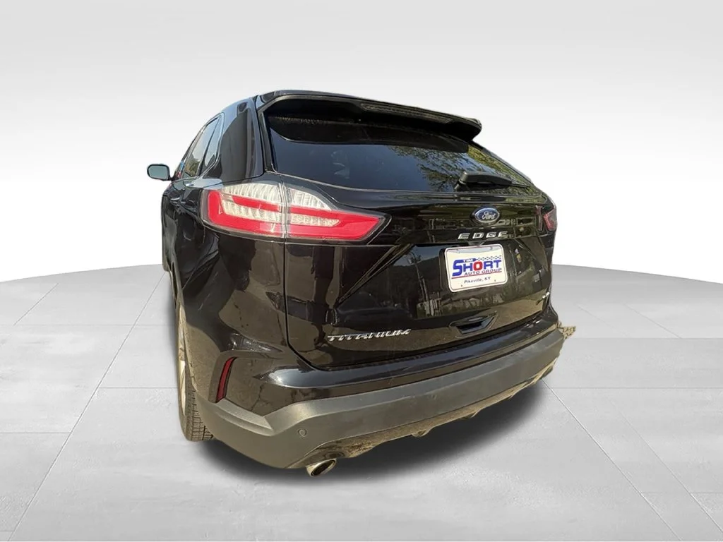 Used 2024 Black Ford Titanium image 9