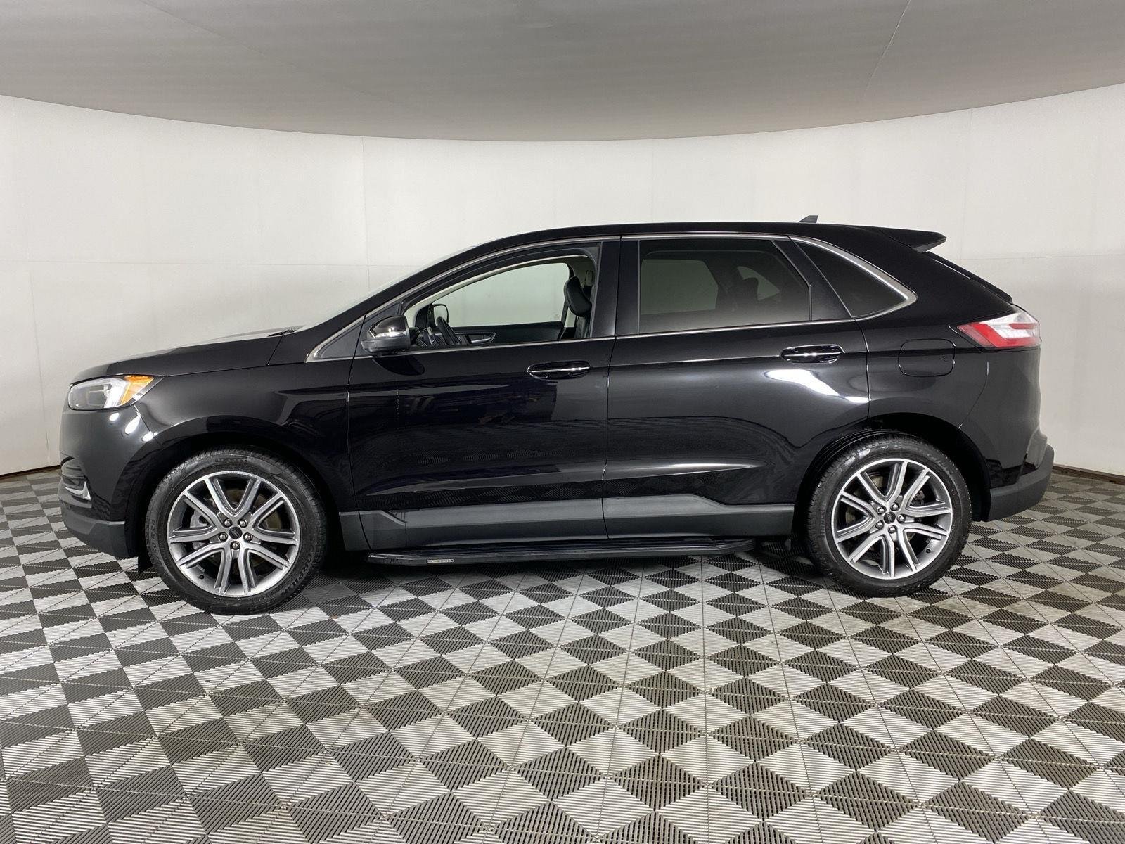 Used 2024 Agate Black Ford Titanium image 6