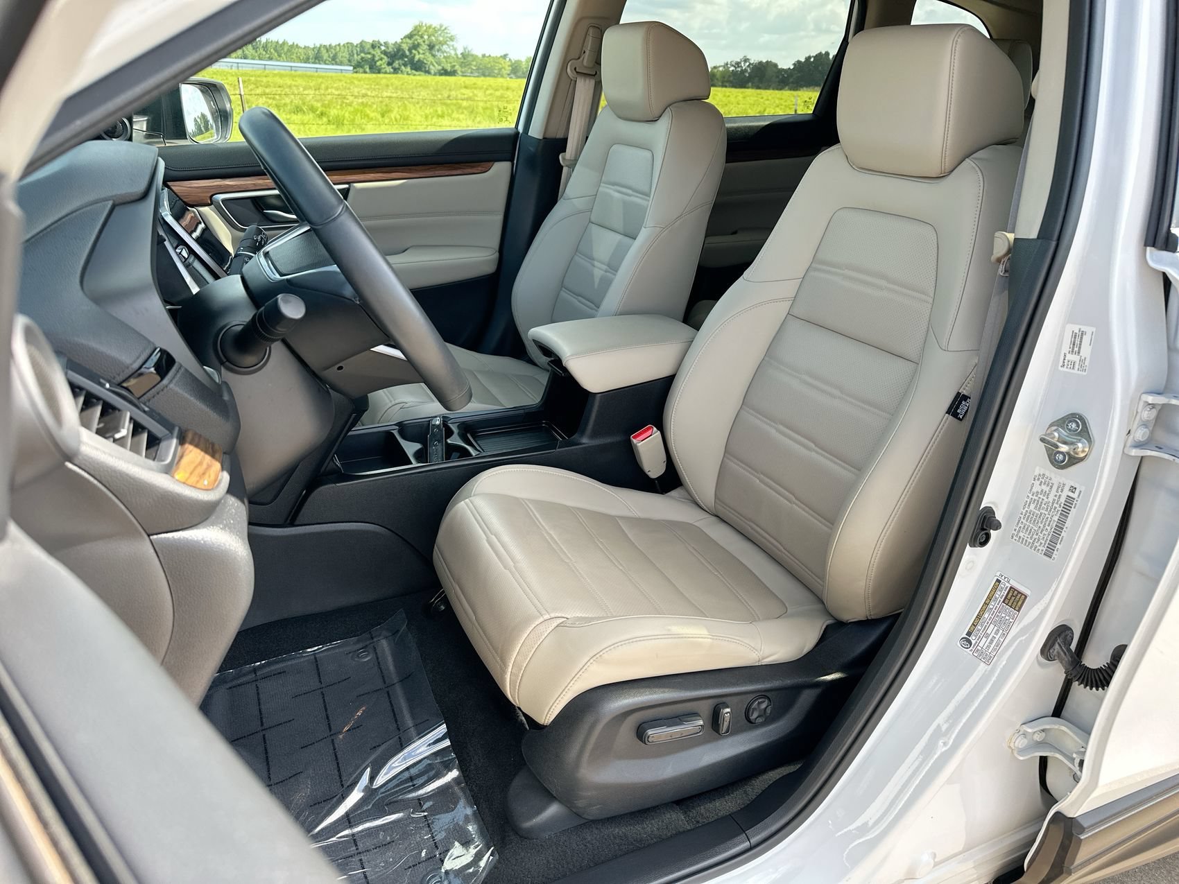 Used 2020 White Honda EX-L image 11