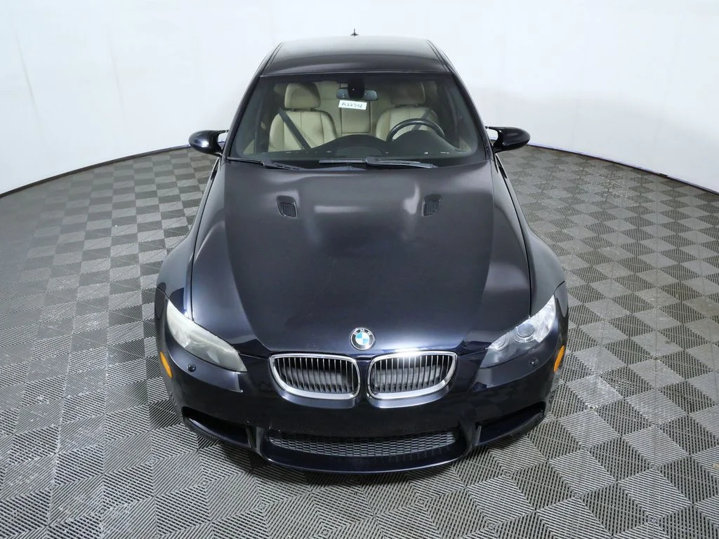 Used 2009 Black BMW Base image 3