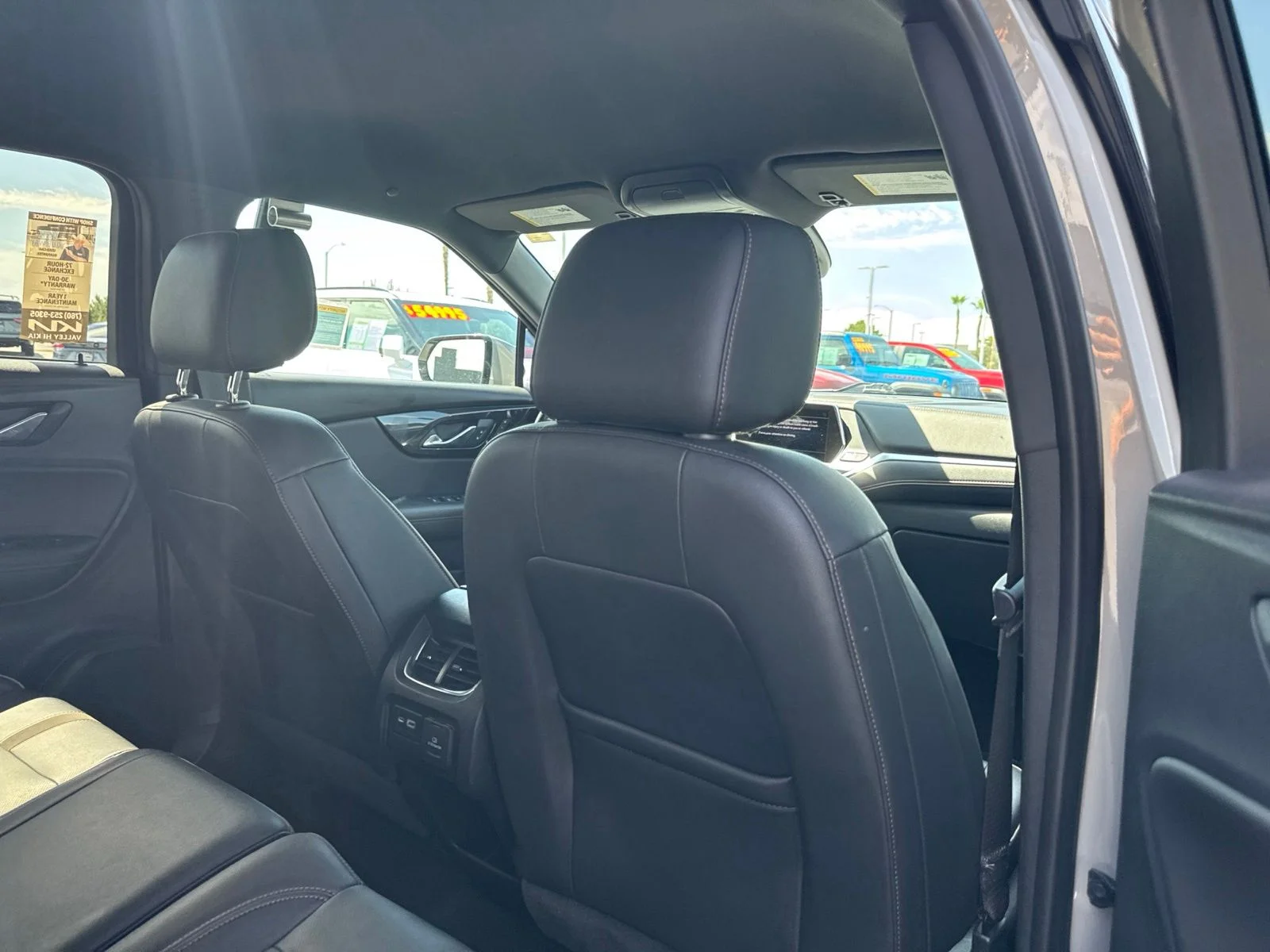 Used 2021 Pewter Metallic Chevrolet Premier image 27