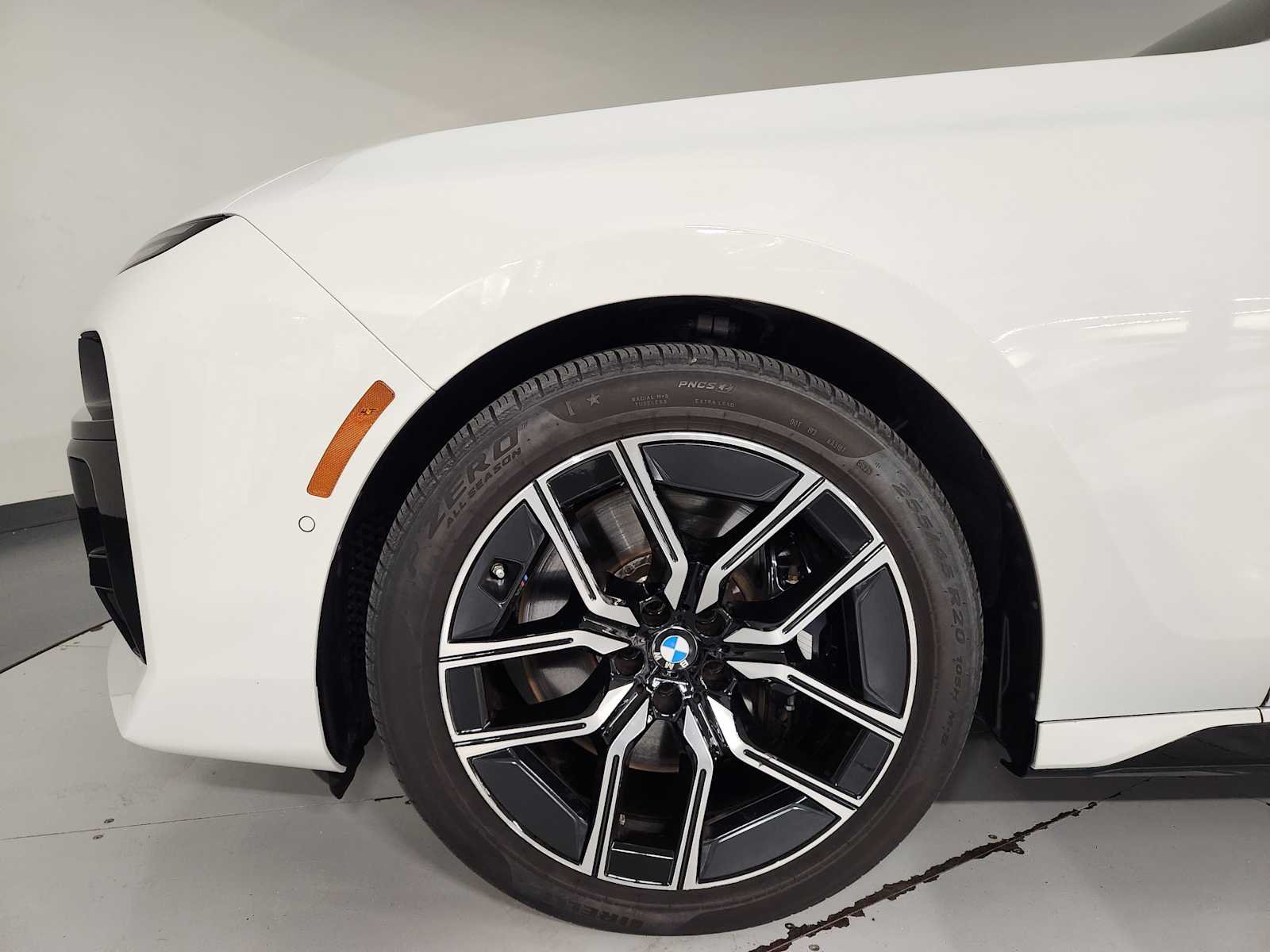 Used 2026 Alpine White BMW 740i image 11