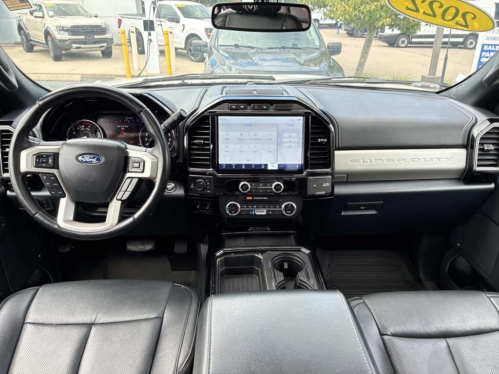Used 2022 White Ford Lariat image 18