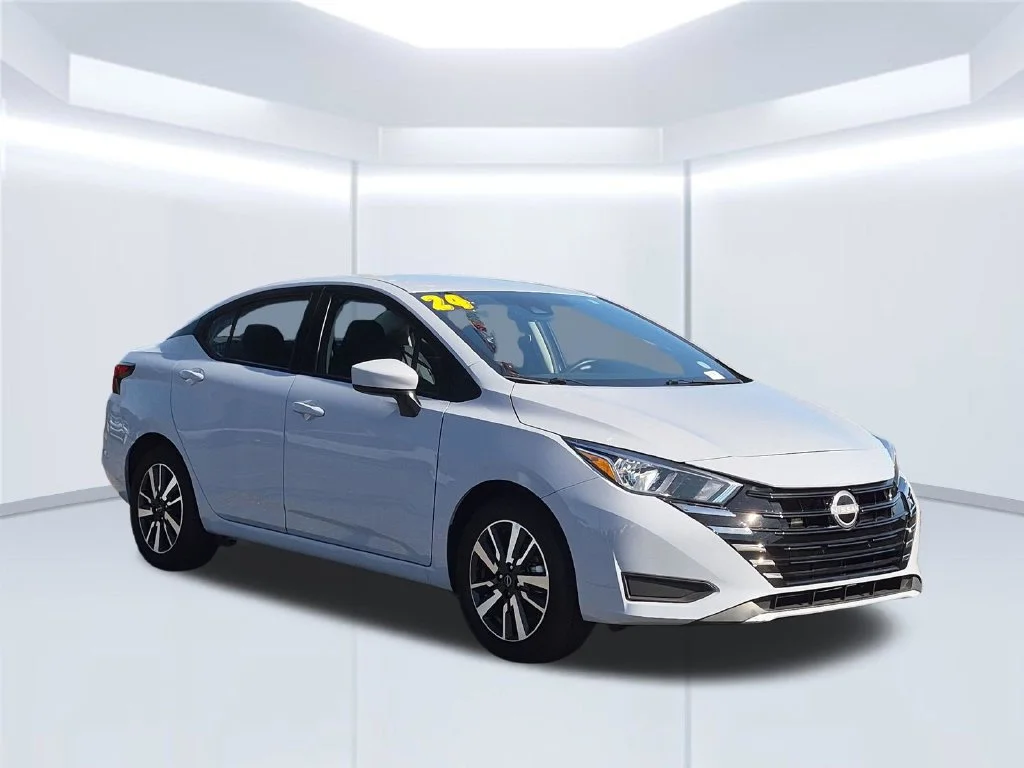 Used 2024 Gray Nissan 1.6 SV image 8