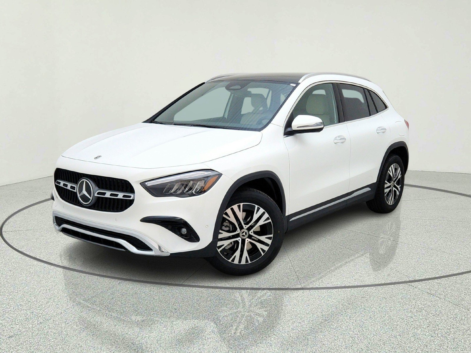 New 2026 Polar White Mercedes-Benz GLA 250 SUV image 2