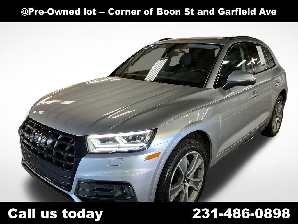 2020 Audi Q5 45 quattro S tronic Premium Plus's photo