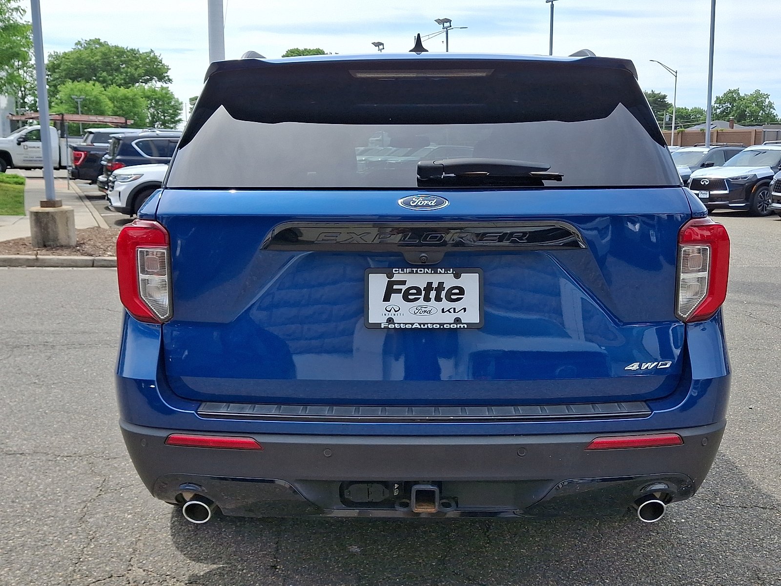 Used 2023 Atlas Blue Metallic - B3 Ford ST-Line image 5