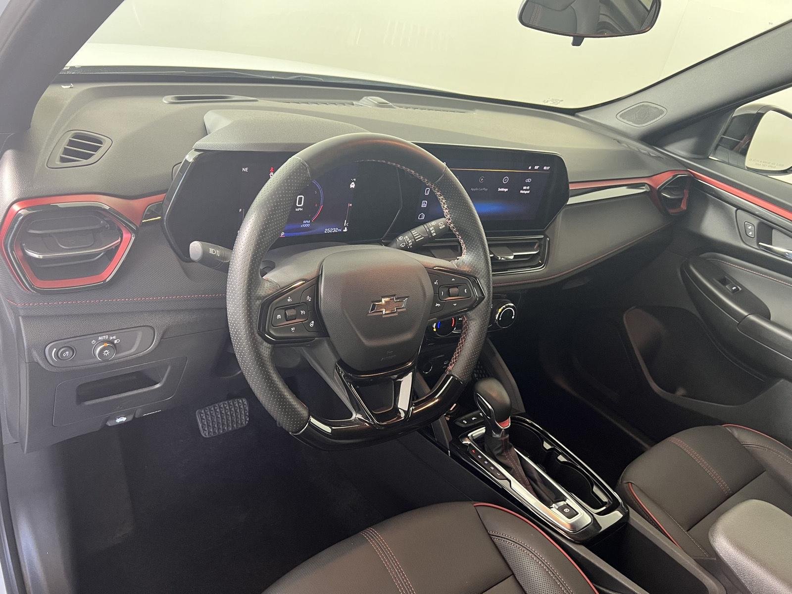 Used 2024 Summit White Chevrolet RS image 4