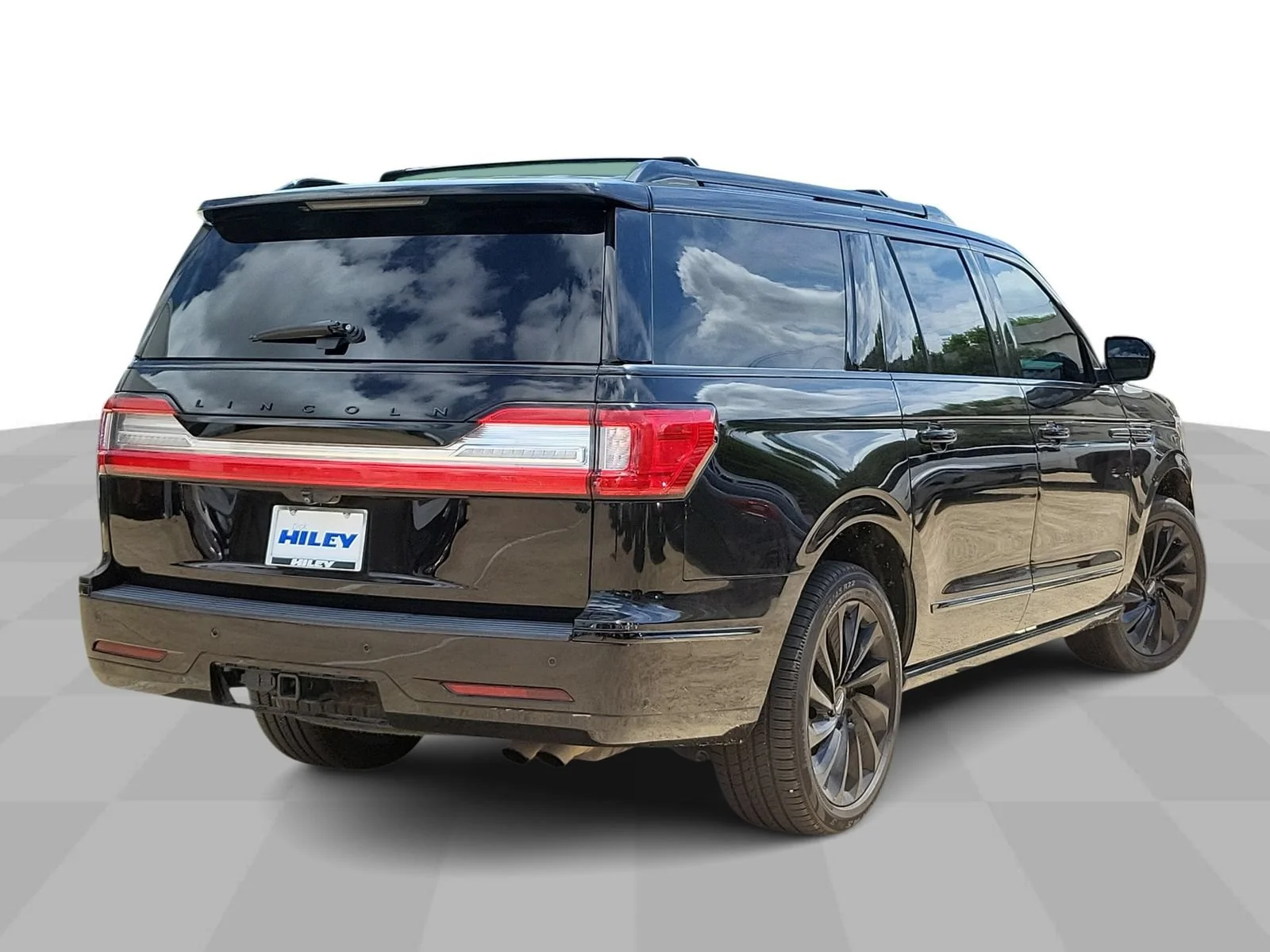 Used 2020 Black Lincoln Reserve L image 8