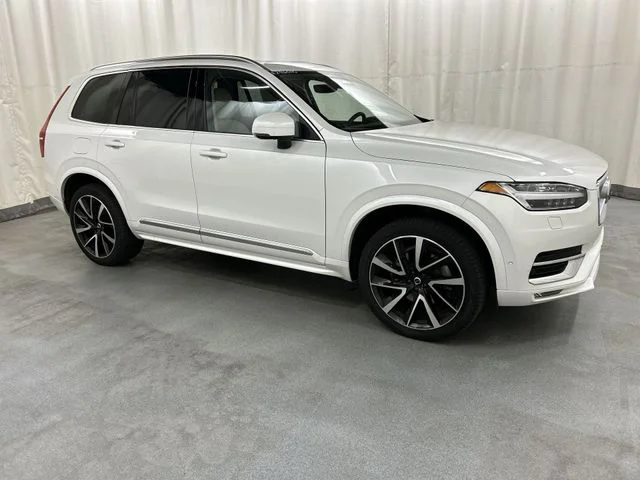 2024 Volvo XC90 Plus