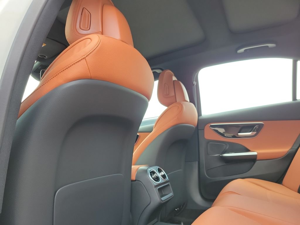 New 2026 White Mercedes-Benz C 300 image 12
