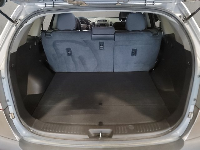 Used 2011 Titanium Silver Kia LX image 18