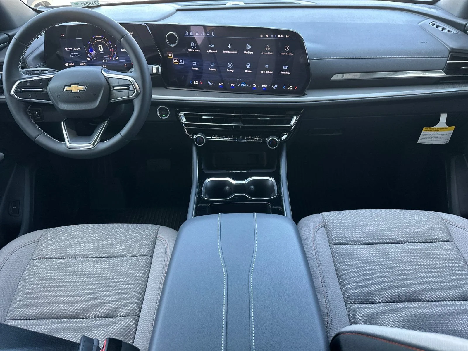 2027 Chevrolet Traverse LT - Photo 13