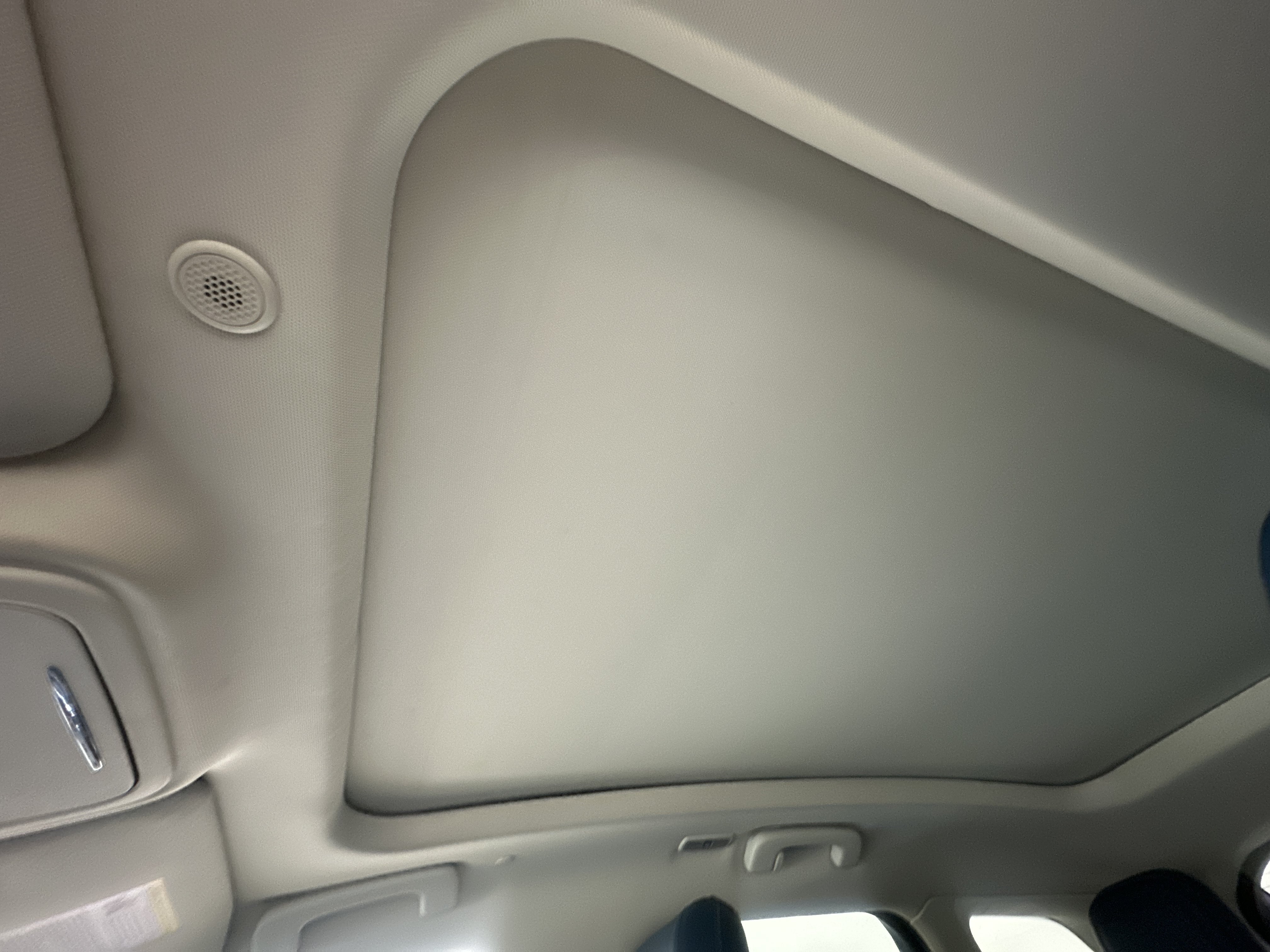 Used 2020 Blue Lincoln Reserve image 23