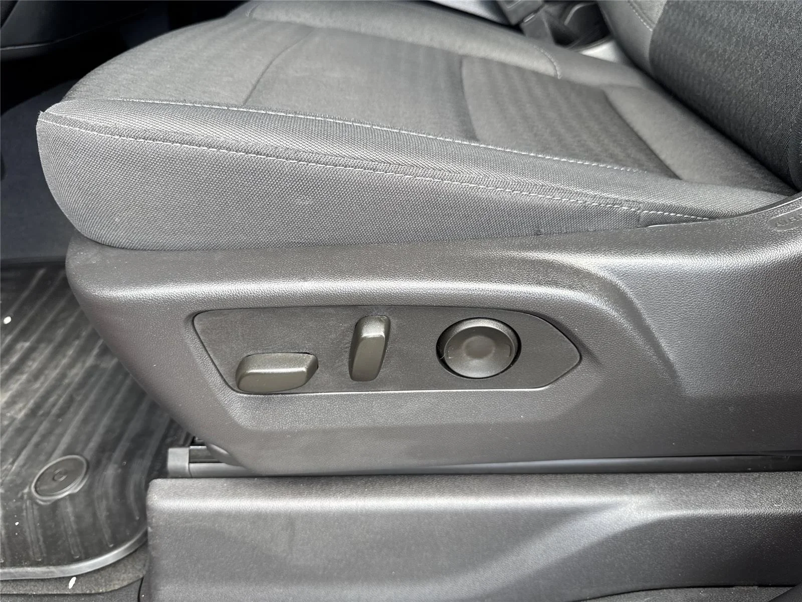 Used 2025 Red Hot Chevrolet Custom image 14