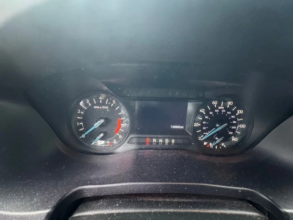 Used 2017 Red Ford XLT image 9
