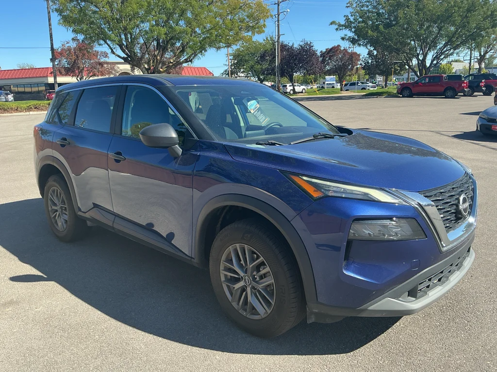 Used 2023 CASPIAN BLUE METALLIC Nissan S image 3