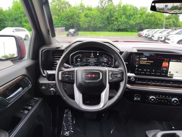 Used 2023 Red GMC Elevation image 15