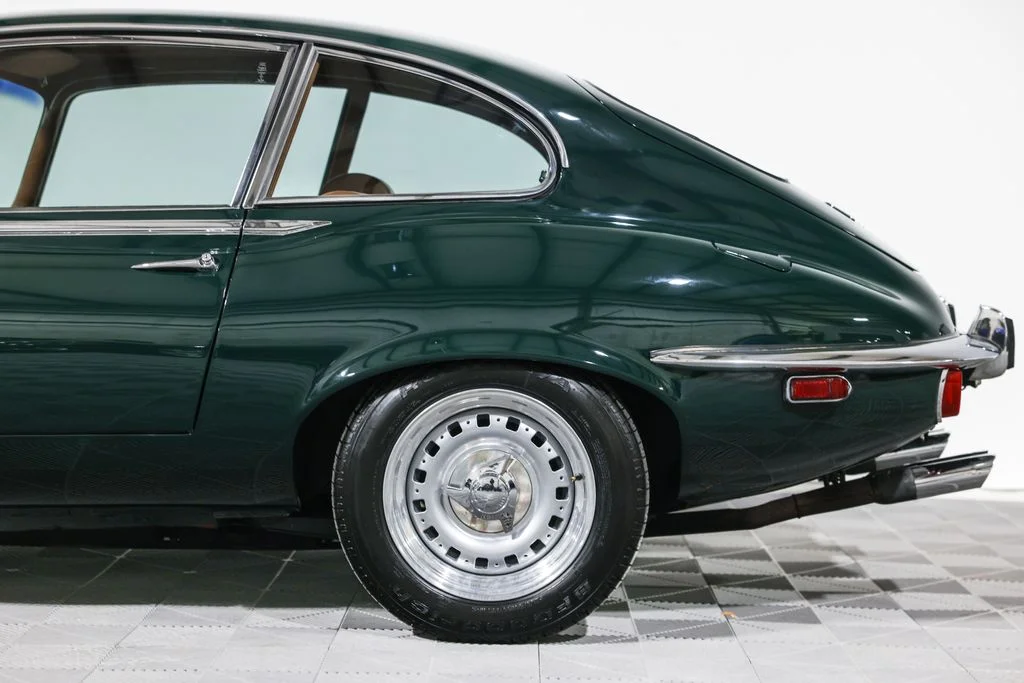Used 1972 Green Jaguar  image 15