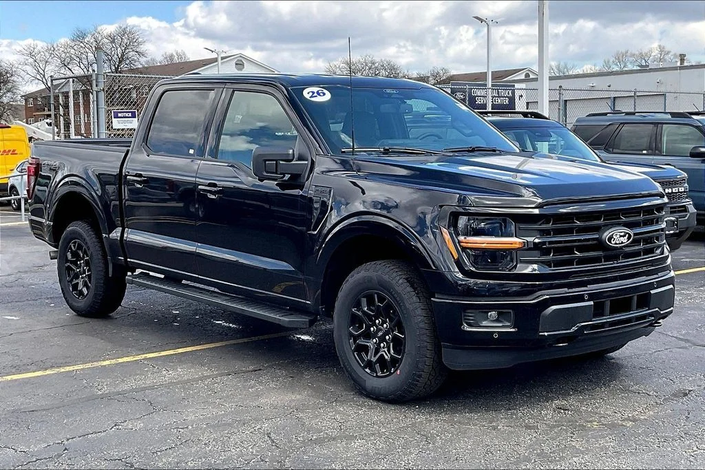 New 2026 Agate Black Metallic Ford XLT image 14