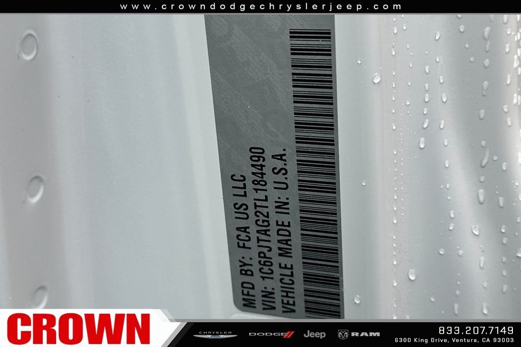 New 2026 Bright White Clear-Coat Exterior Paint Jeep 85th Anniversary Edition image 26