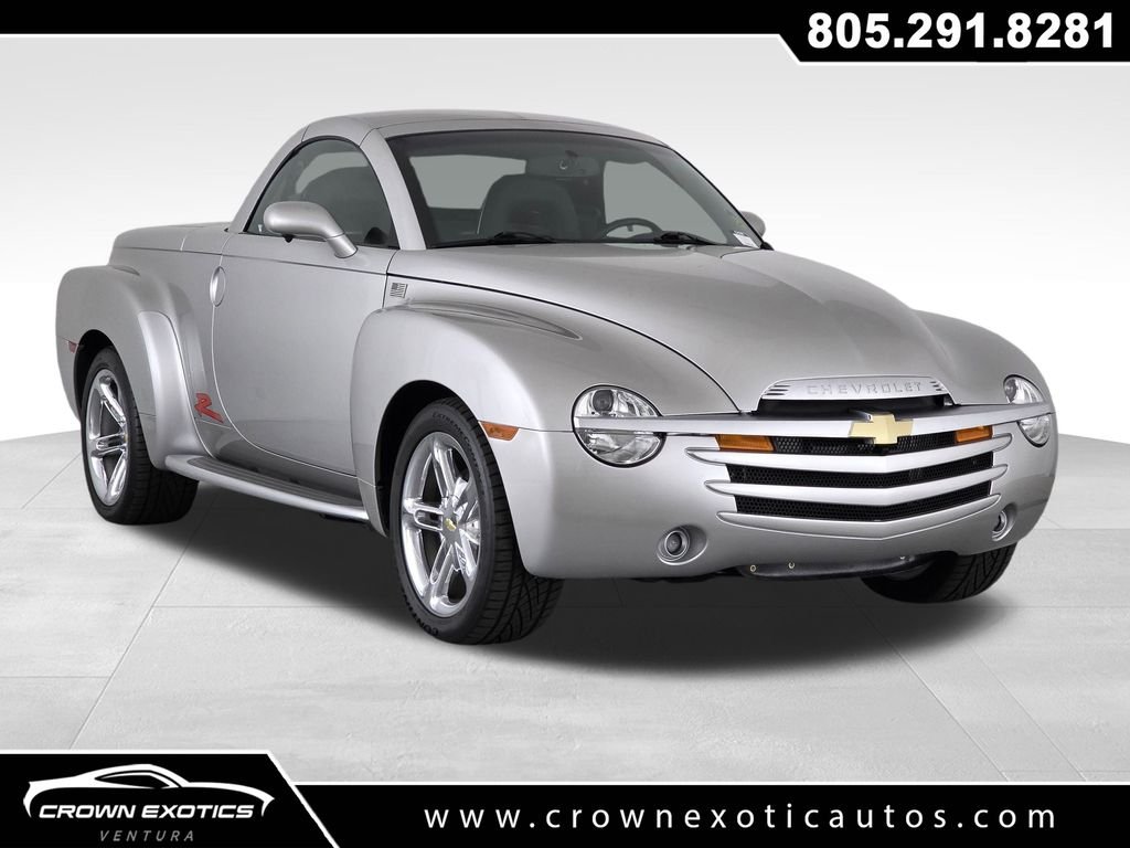 2005 Chevrolet SSR -'s photo