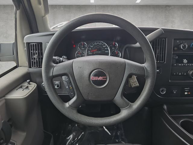 Used 2024 White GMC Work Van image 21