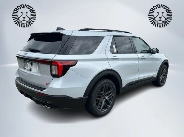 New 2026 Space White Metallic Ford ST image 6