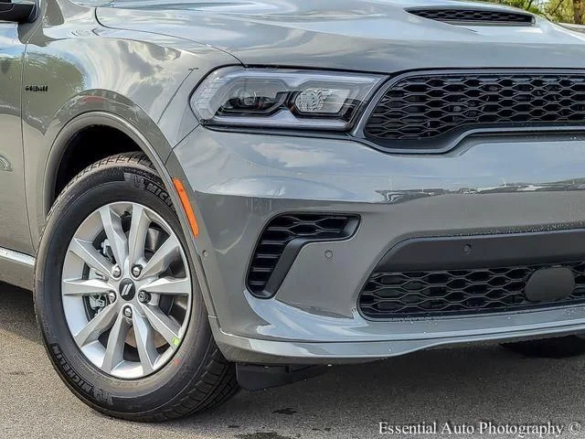 New 2026 Destroyer Gray Clear-Coat Exterior Paint Dodge GT Plus HEMI V8 image 3