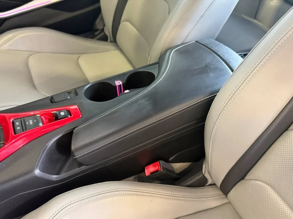 Used 2018 NIGHTFALL GRAY METALLIC Chevrolet 2SS image 12