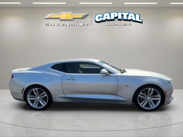 Used 2018 Silver Chevrolet 1LT image 6