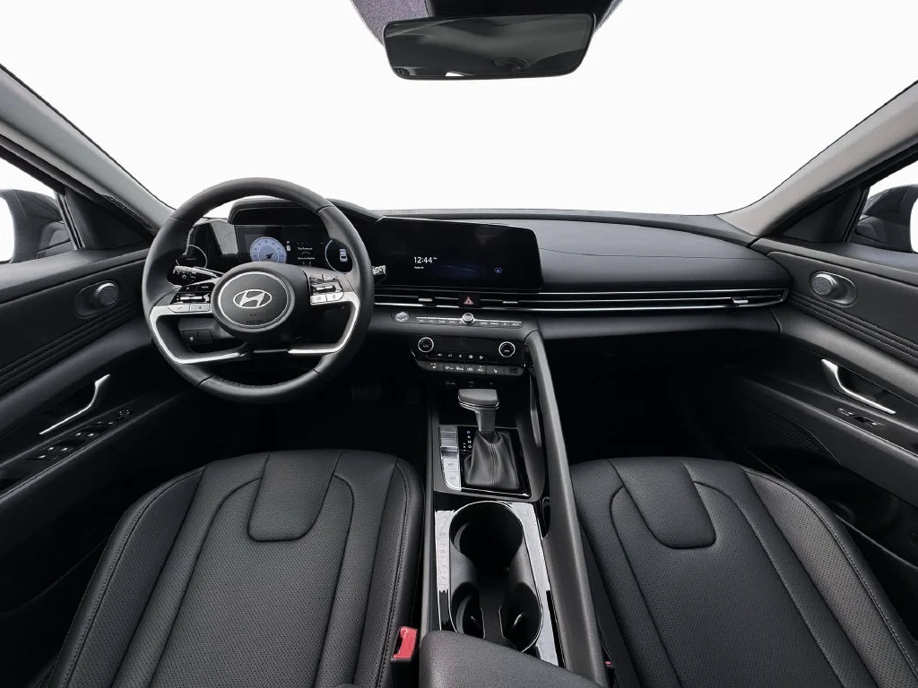 New 2026 White Hyundai Limited image 13