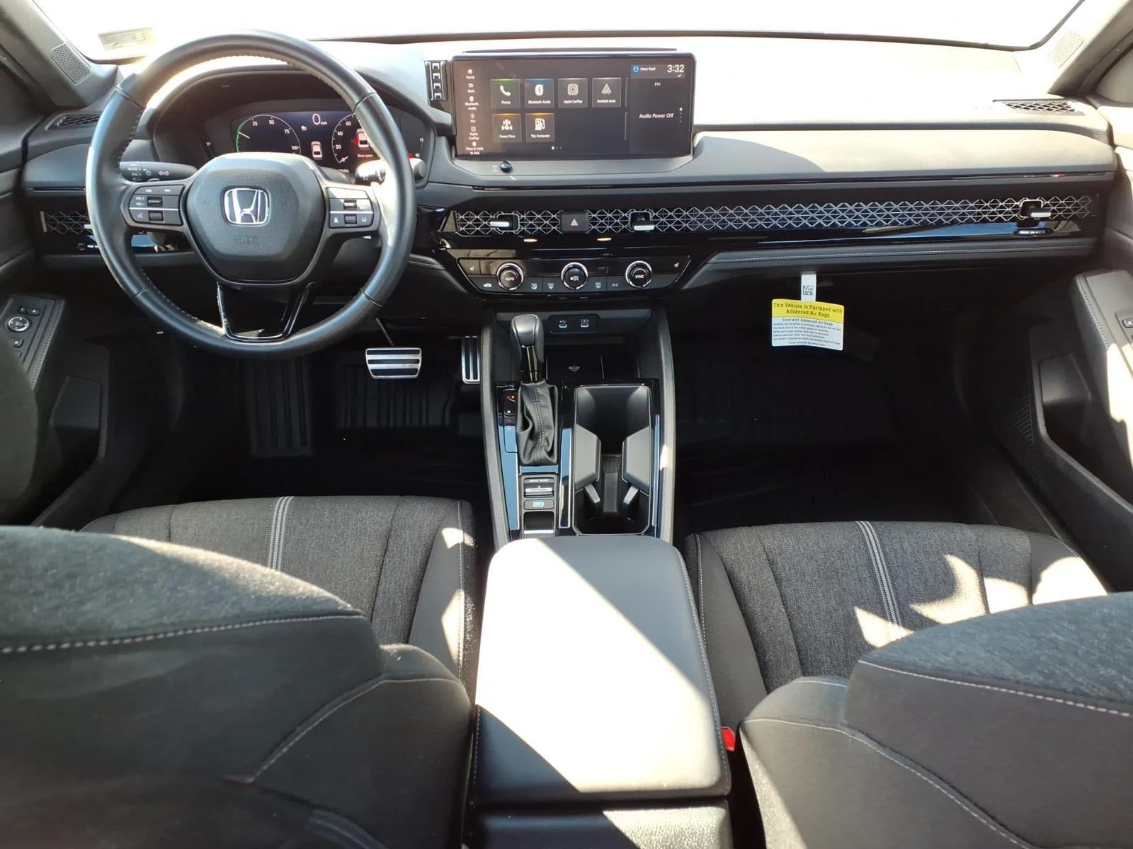 Used 2025 Platinum White Pearl Honda Sport image 20