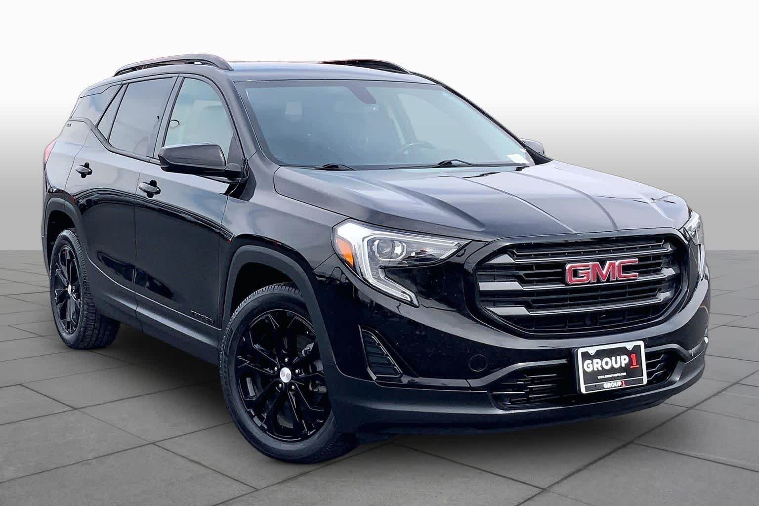 Used 2019 Ebony Twilight Metallic GMC SLE image 3