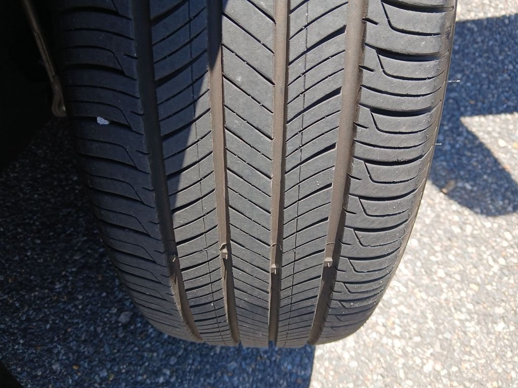 Used 2026 Gray Honda EX-L image 31