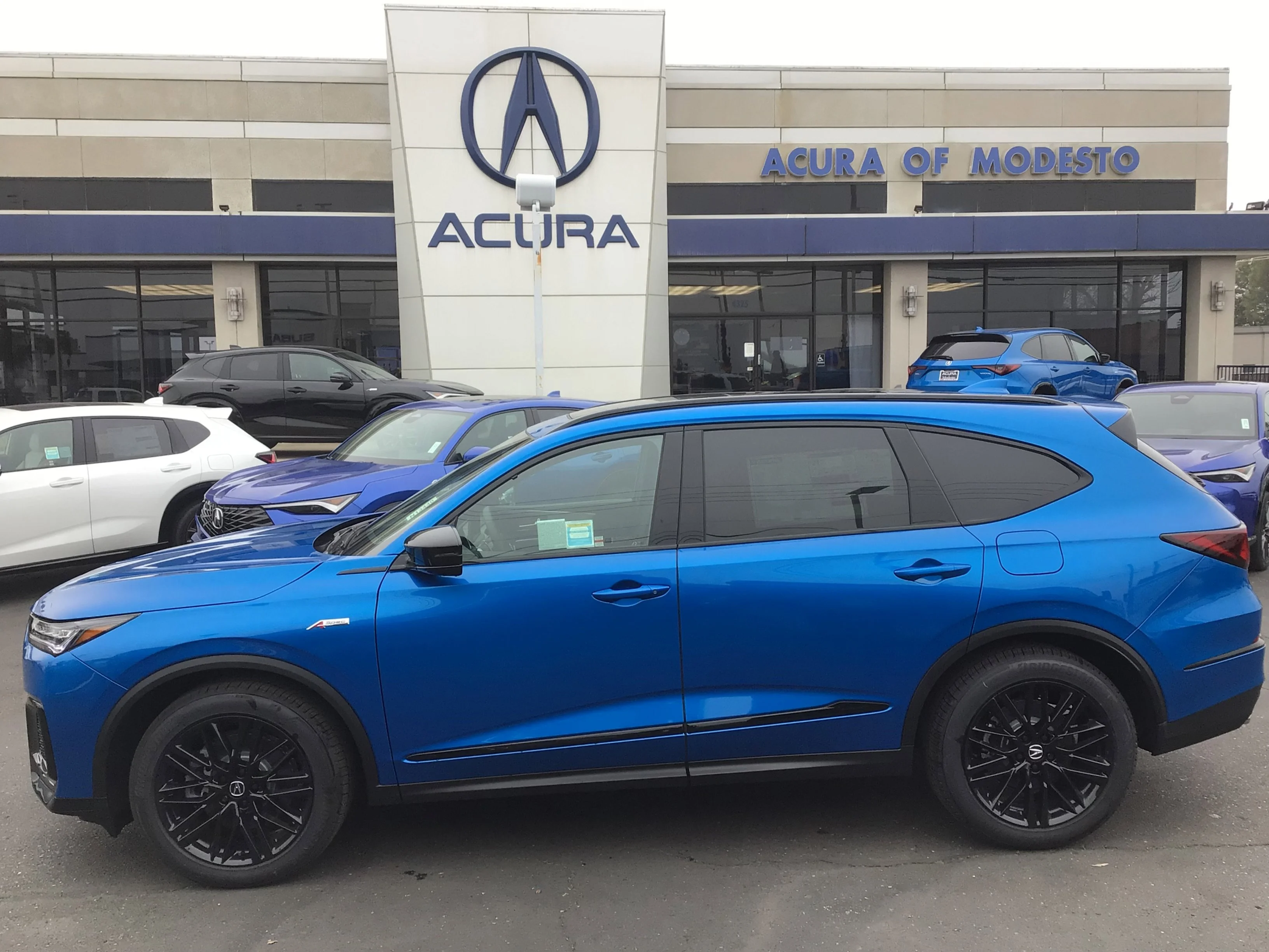2026 Acura MDX SH-AWD A-Spec w/Advance Package's photo