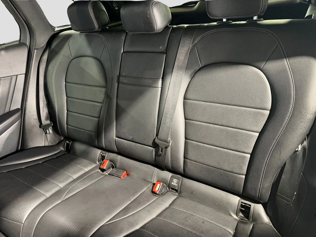 2022 Mercedes-Benz GLC GLC300 - Photo 18