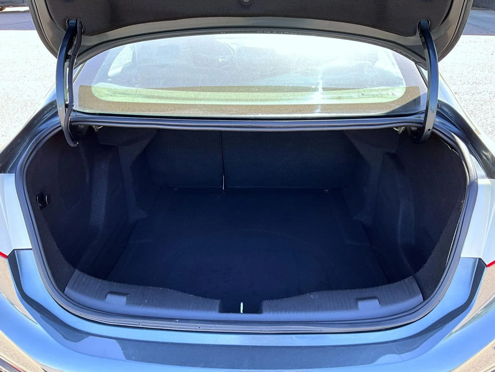 Used 2017 Gray Chevrolet LT image 9