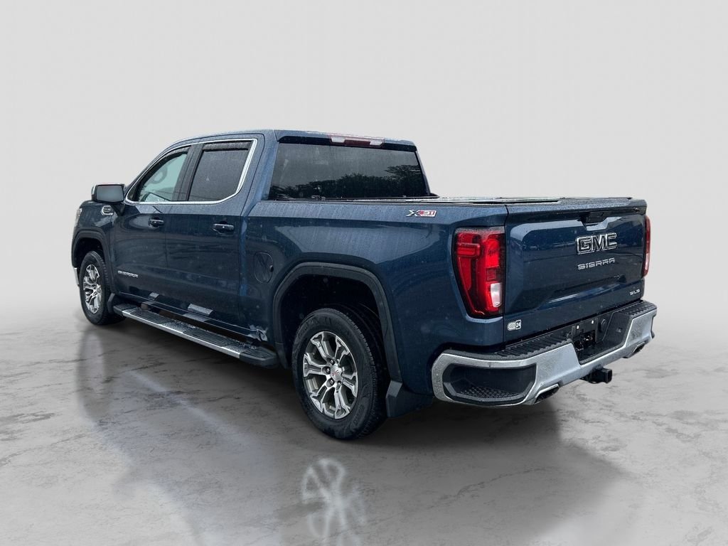 Used 2019 Blue GMC SLE image 3