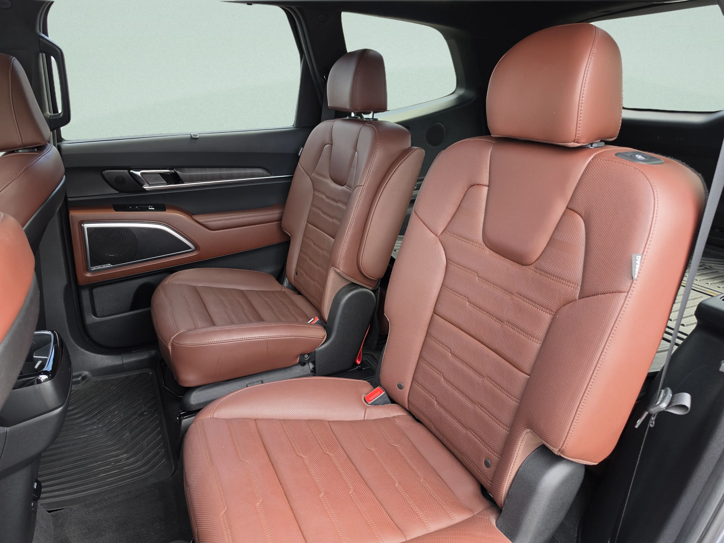 Used 2024 Gravity Gray Kia SX Prestige image 23
